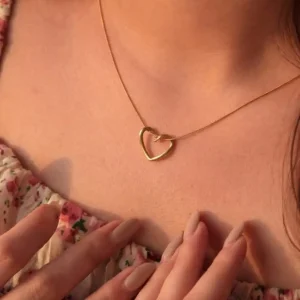 New Arrivals Heart neckchain